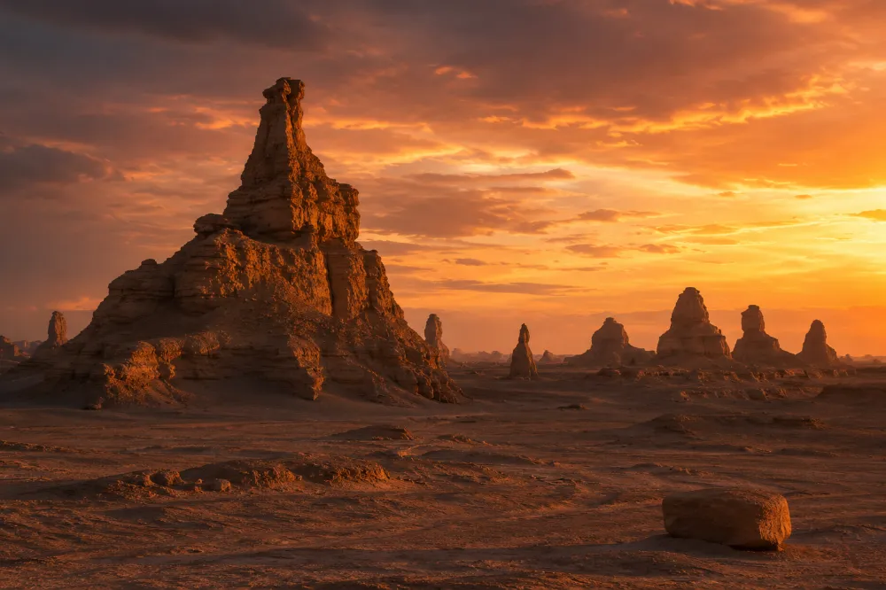 Weathered ruins of the ancient Yumen Pass fortress on the historic Silk Road near Dunhuang